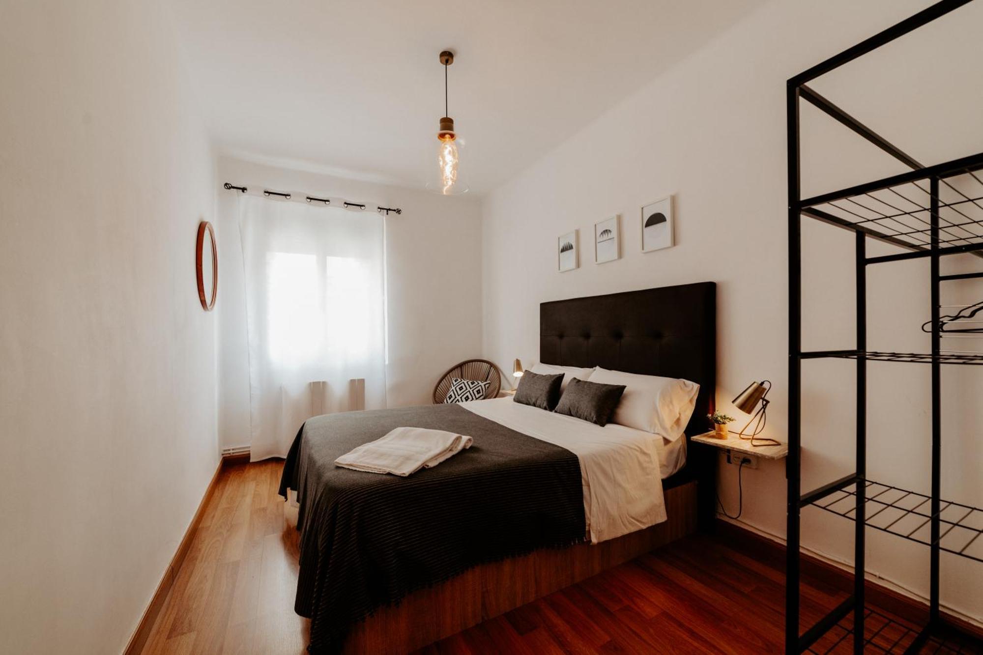 Apartamento Juzgados 洛格罗尼奥 外观 照片