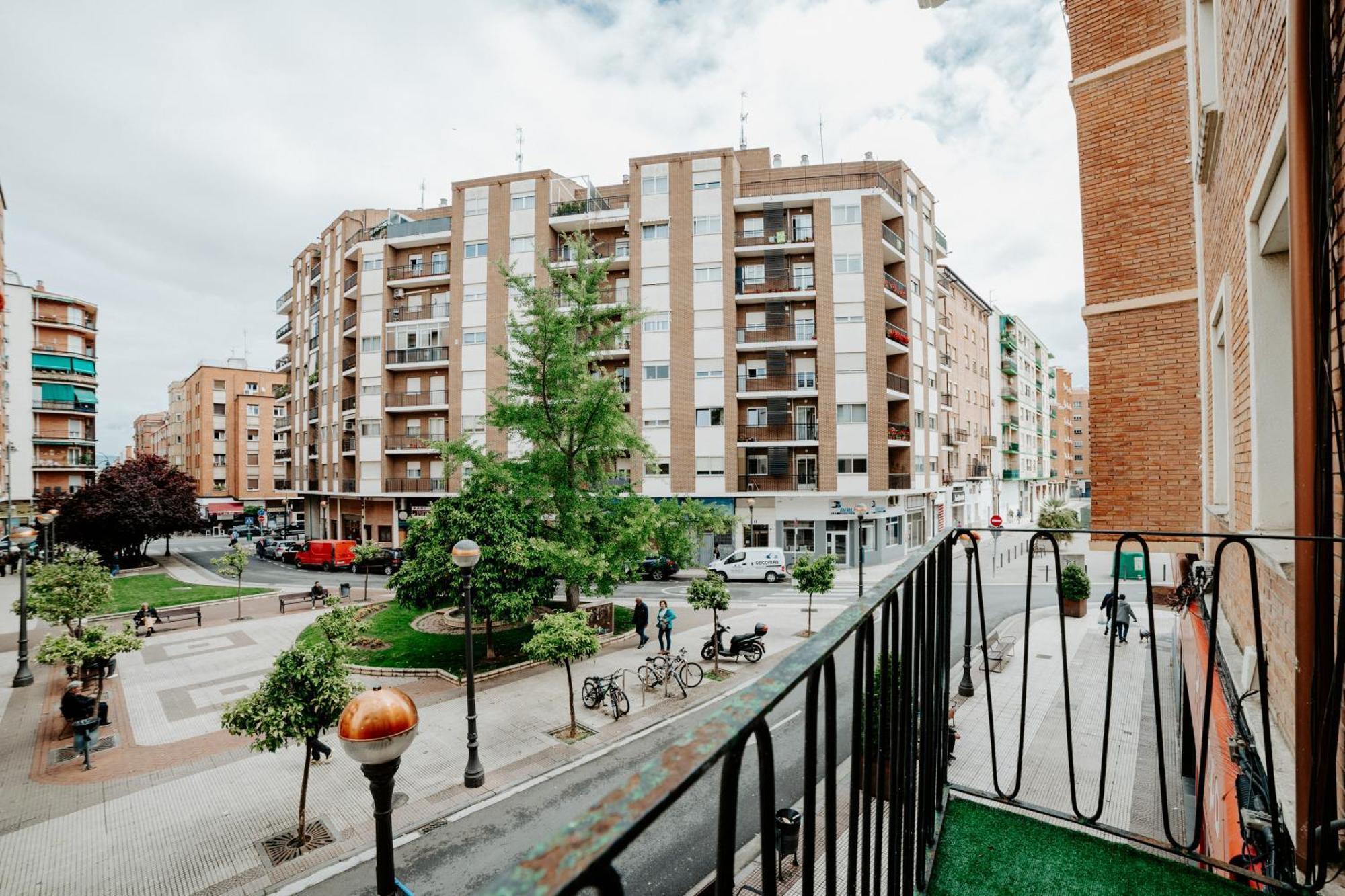 Apartamento Juzgados 洛格罗尼奥 外观 照片